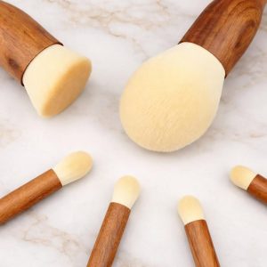 6 Piece Sandalwood Makeup Brush Set Natural